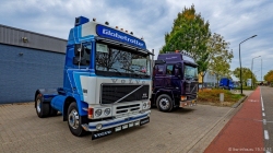 20251019-Tom-Holding-00335